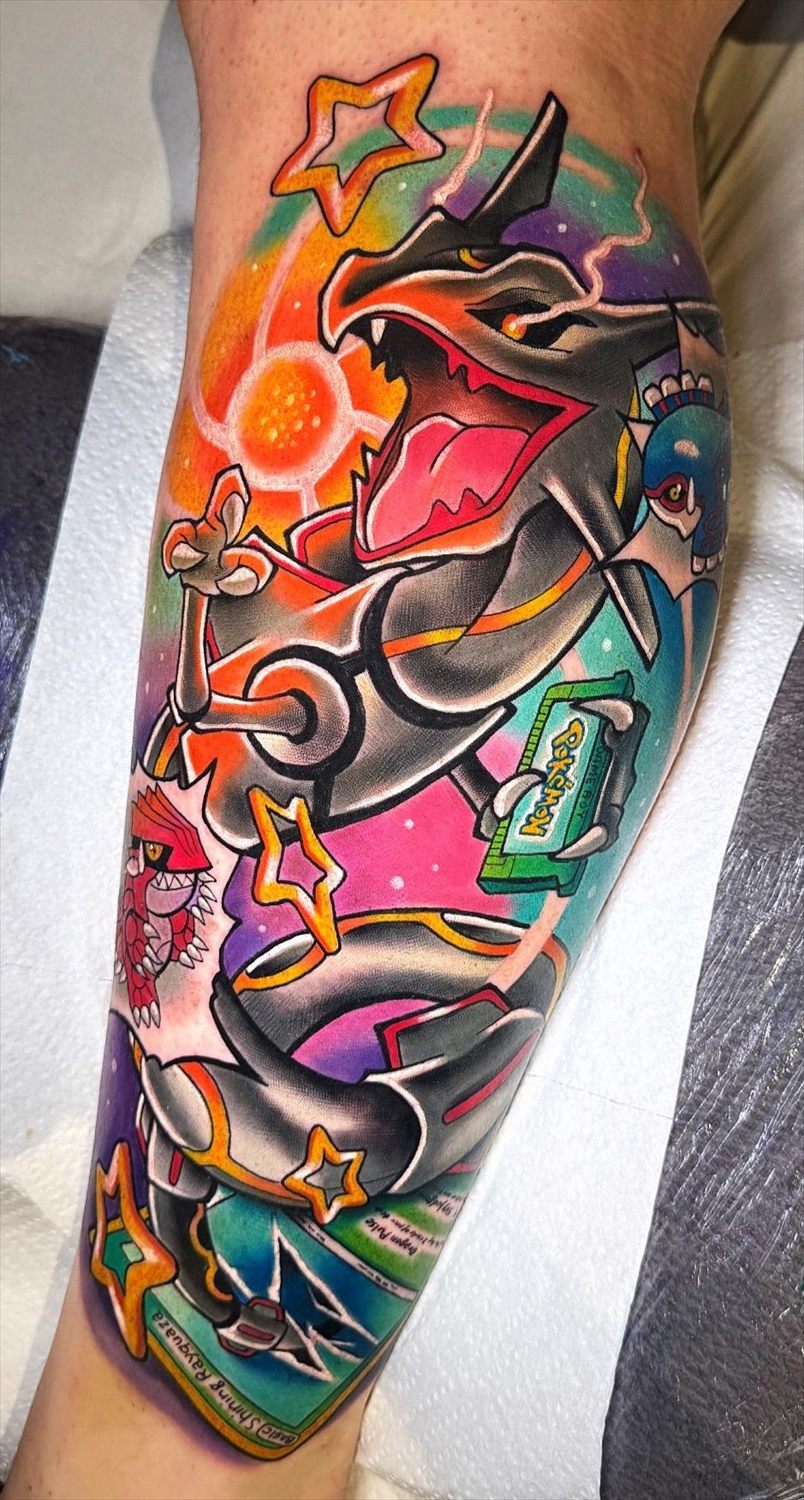Tatuaje anime en color por Adrián en Twin Bros Tattoo